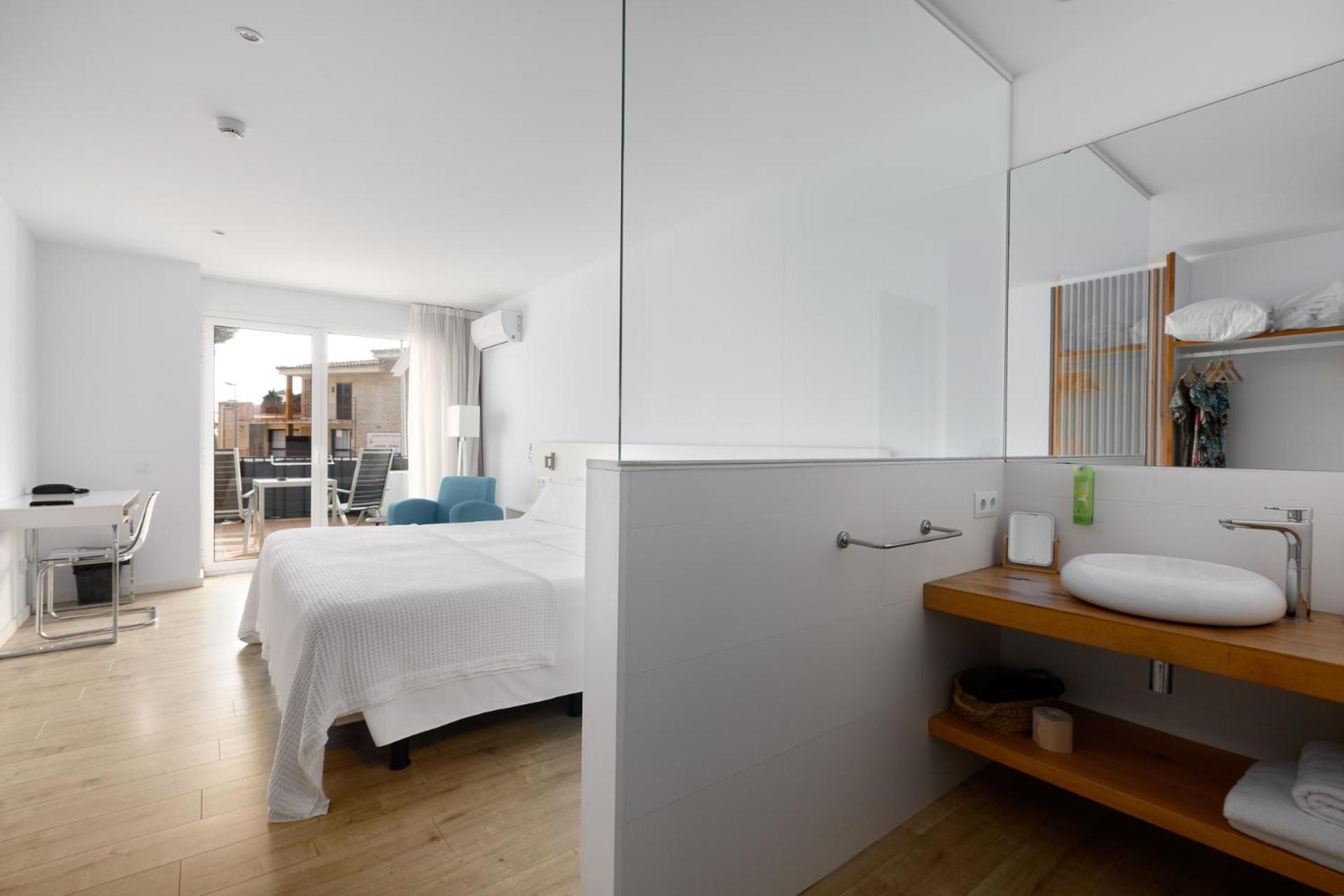 Hotel Hcp Calella De Palafrugell Bagian luar foto